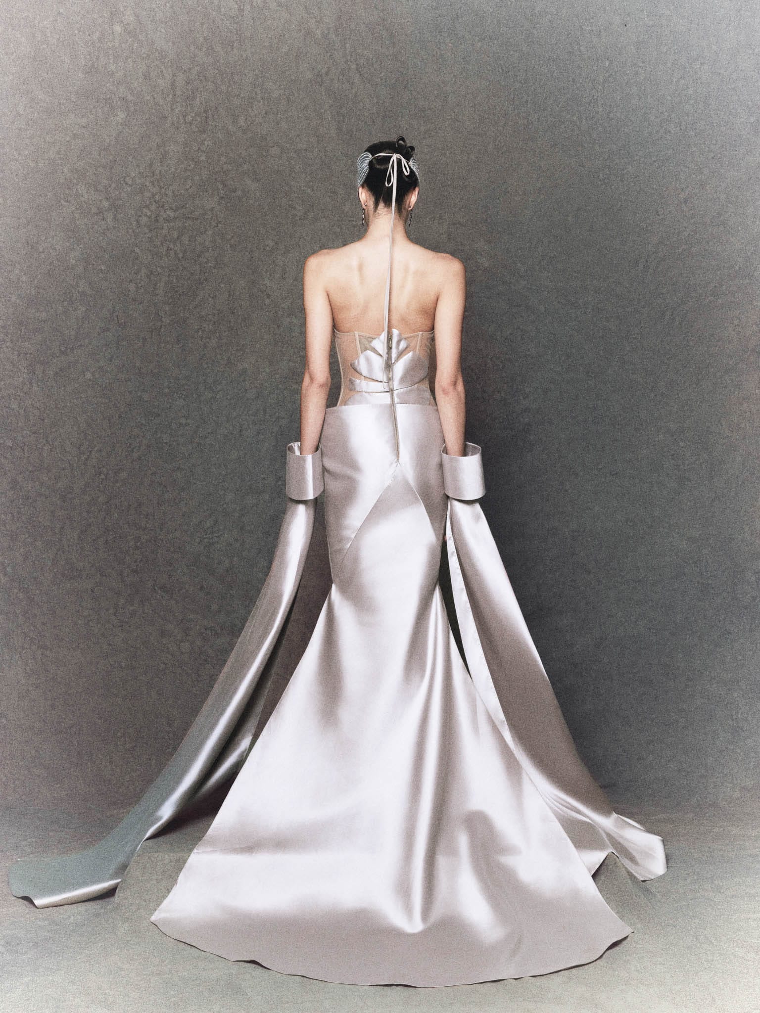 Strapless Grey Taffeta Gown with Sculpted Crystal Banana Leaf and Veil - Image 2