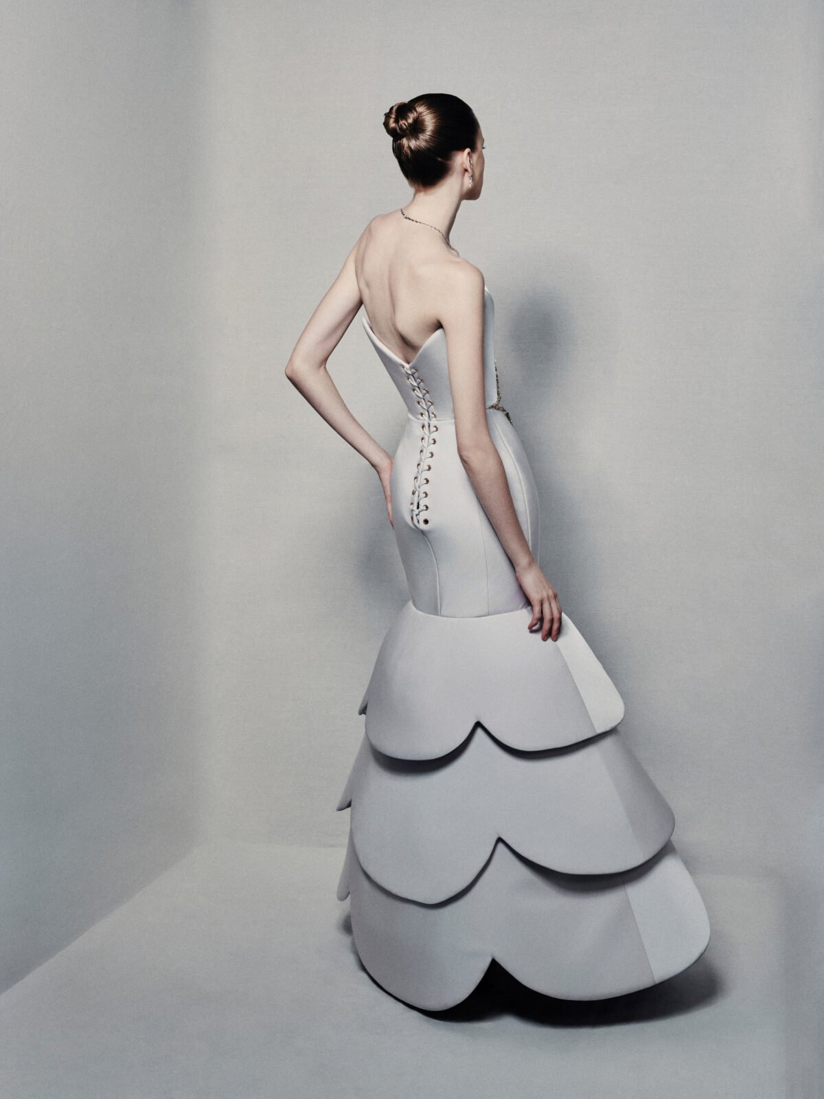 Strapless off-white trumpet dress in crepe silk