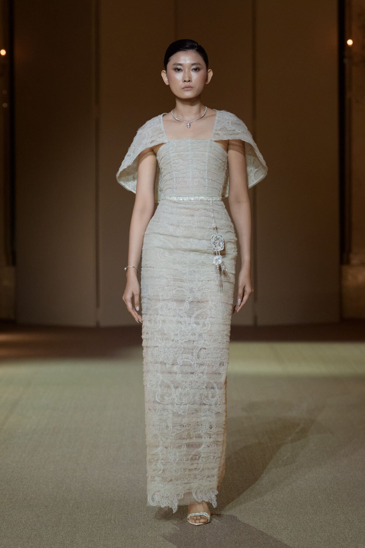 Pale ivory column gown with guipure lace and pleated tulle